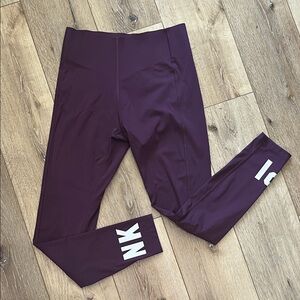 VS PINK Active Purple Athletic Leggings M